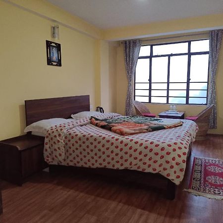 Hotel Himalaya Residency Kanchenjunga View Darjeeling  Buitenkant foto